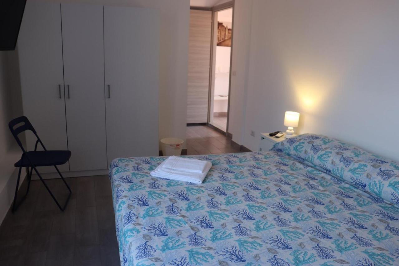Bed and Breakfast La Conchiglia 2.0 Soverato Marina Exterior foto